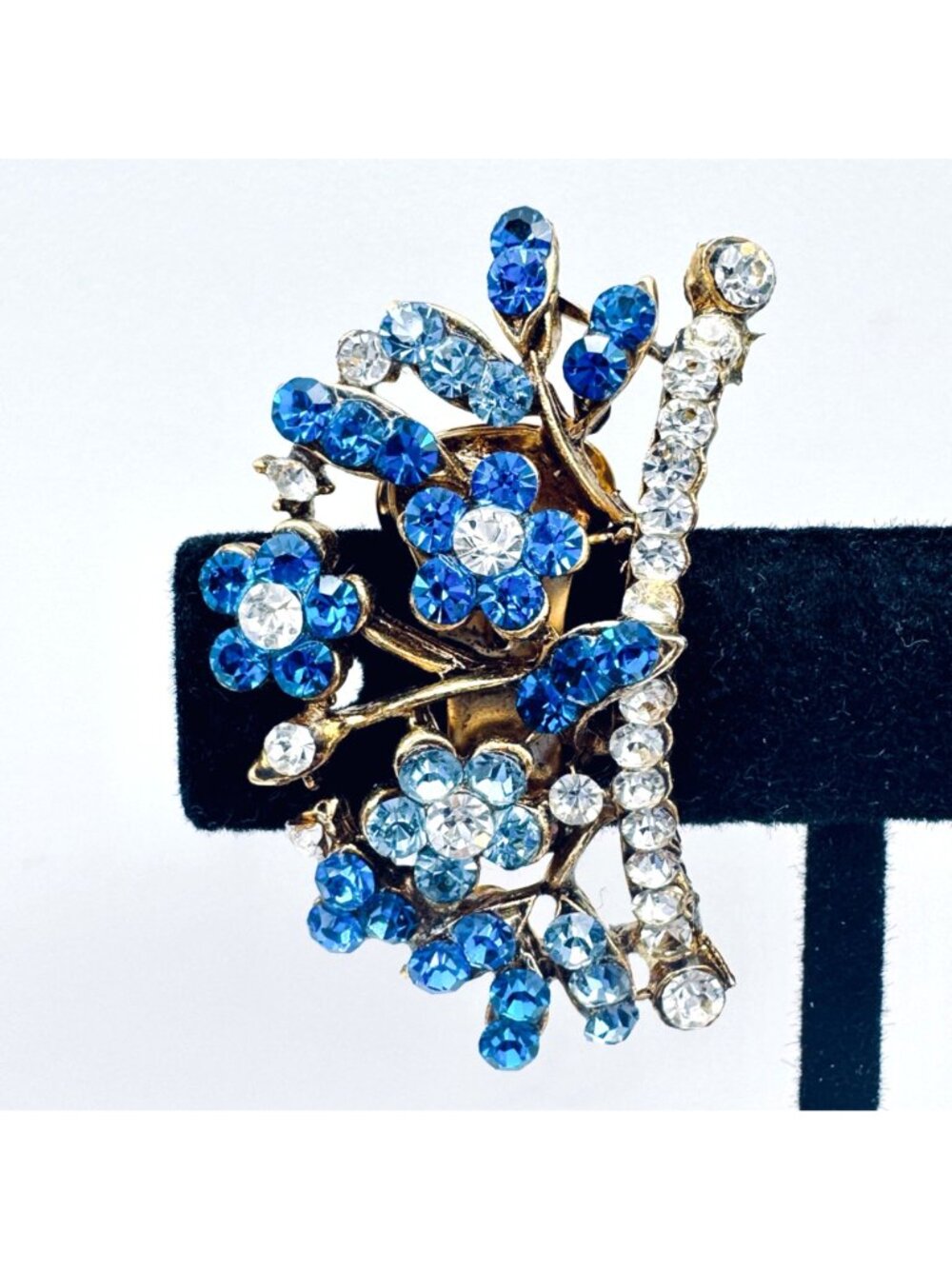 Vintage DeMario Blue Glass Floral Earrings Clip Climber Forget Me Not - Picture 4 of 9